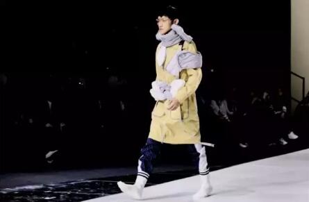 藝術(shù)留學(xué)服裝設(shè)計(jì)