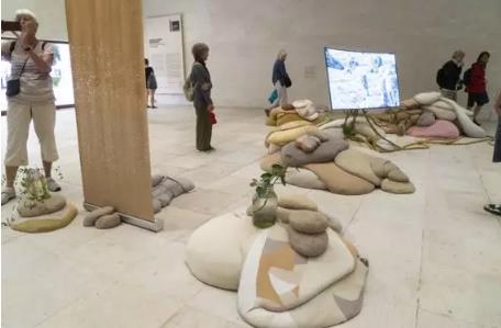 留學(xué)作品集創(chuàng)作媒介