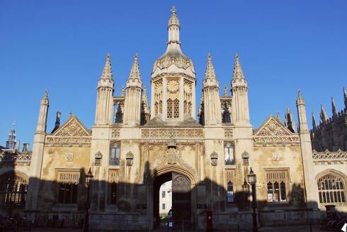 英國(guó)中央蘭開(kāi)夏大學(xué)怎么樣